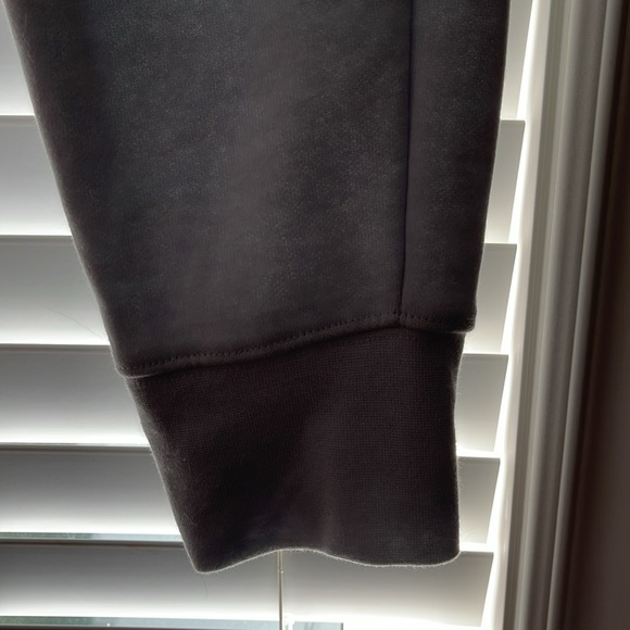 Girls Under Armour pants - Picture 3 of 4